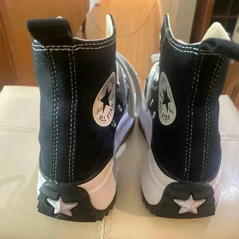 Converse Run Star high-tops Woman’s Size 8.5 and Mens Size 7 - Picture 9 of 9